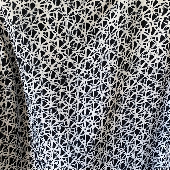 Michael Kors Sheer Sleeveless Blouse Blue Sz Medium - Picture 7 of 10